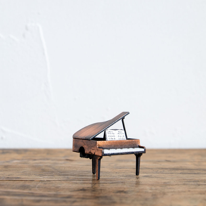 Antique Sharpener/アンティークシャープナー　グランドピアノ